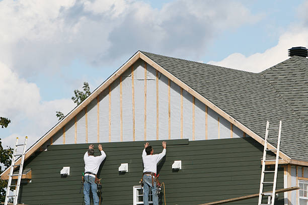Professional Siding technician working in Cordova, NC
